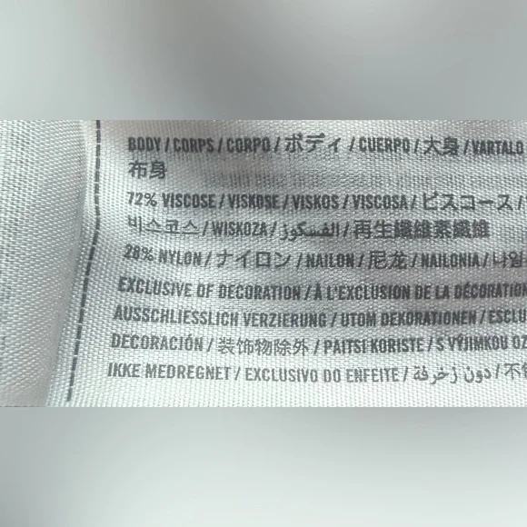 Abercrombie & Fitch Black Wrap Front Knit Sleeveless Top Size Small - Picture 9 of 10